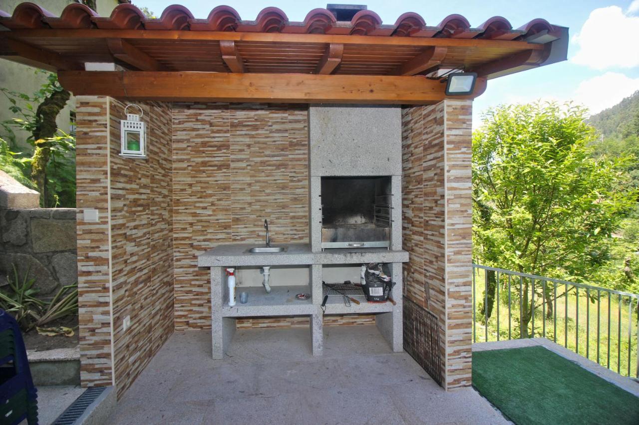 Casa Ferreira By Geres Casas Villa Terras de Bouro Luaran gambar